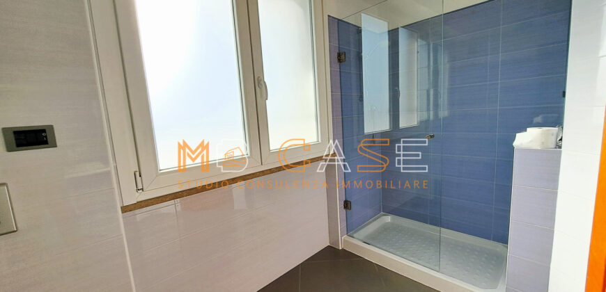 1 VENDITA ESCLUSIVO APPARTAMENTO-ATTICO CON BOX AUTO- Albenga, Zona Residenziale