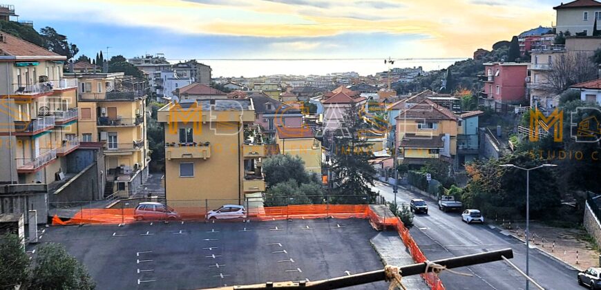 APPARTAMENTO QUADRILOCALE DA RISTRUTTURARE