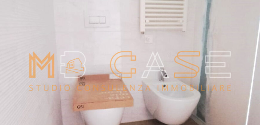 PRESTIGIOSO TRILOCALE DUPLEX NUOVO con PISCINA