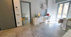 TRILOCALE RISTRUTTURATO 50 MT. MARE