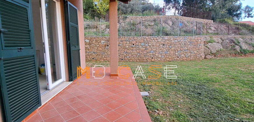 1VILLA A SCHIERA CON GIARDINO NUOVA IN CLASSE A
