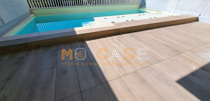 PRESTIGIOSO TRILOCALE DUPLEX NUOVO con PISCINA