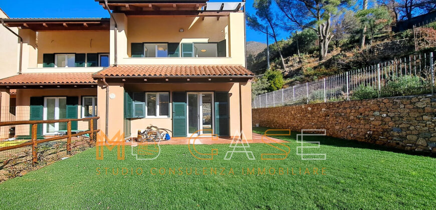 1VILLA A SCHIERA CON GIARDINO NUOVA IN CLASSE A