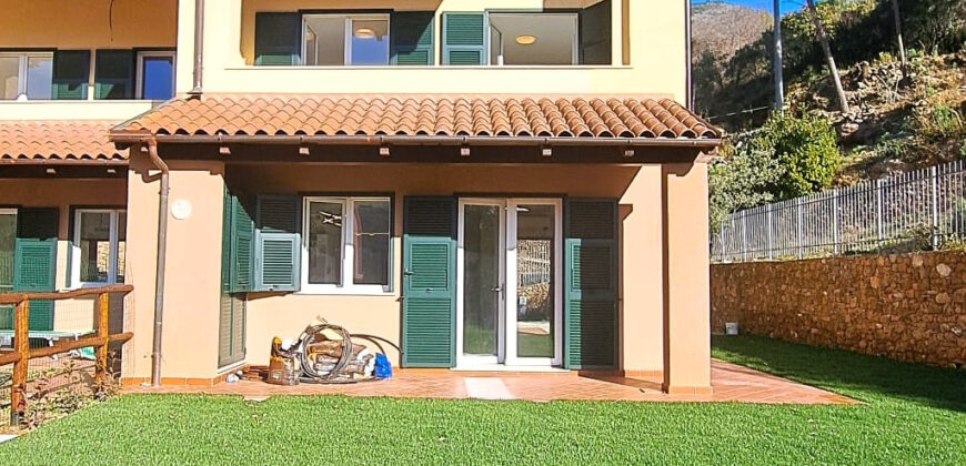 1VILLA A SCHIERA CON GIARDINO NUOVA IN CLASSE A