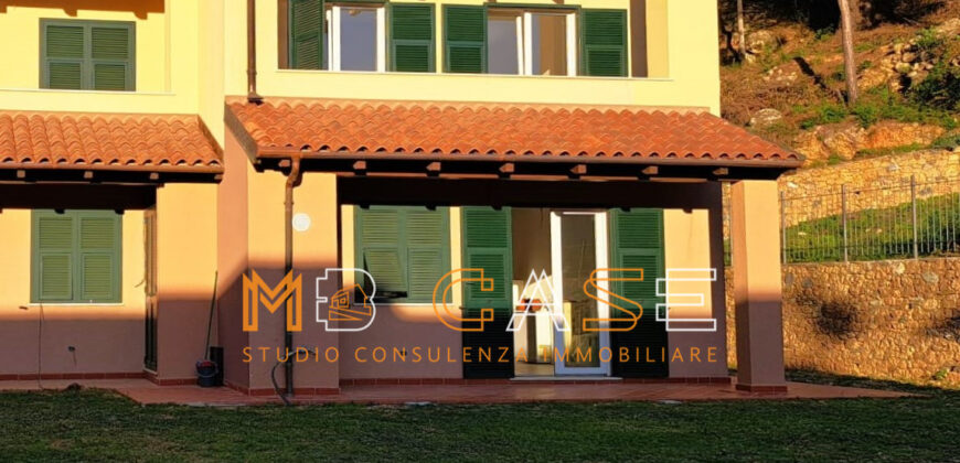 1VILLA A SCHIERA CON GIARDINO NUOVA IN CLASSE A