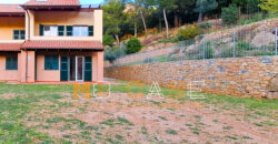 1VILLA A SCHIERA CON GIARDINO NUOVA IN CLASSE A