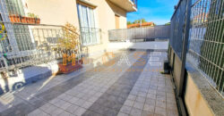 SPLENDIDO BILOCALE RISTRUTTURATO ed ARREDATO 50mt MARE