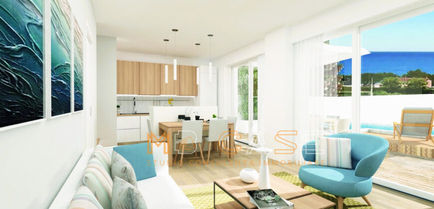 PRESTIGIOSO TRILOCALE DUPLEX NUOVO con PISCINA