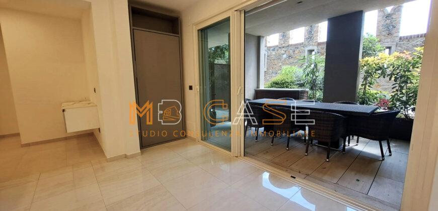 Splendido Loft con Terrazza Vivibile e Posto Auto – Castello Borelli, Borghetto S. Spirito
