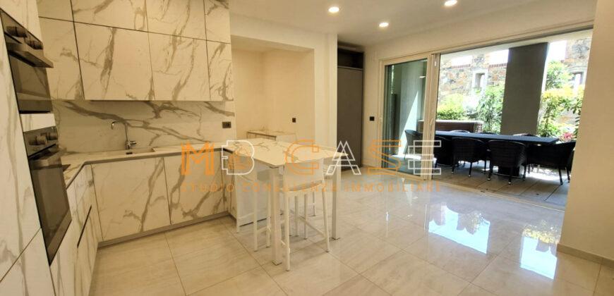 Splendido Loft con Terrazza Vivibile e Posto Auto – Castello Borelli, Borghetto S. Spirito