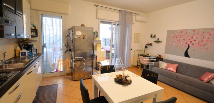 Grazioso TRILOCALE con CORTE PRIVATA150mq – Albenga