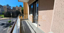 TRILOCALE RISTRUTTURATO 50 MT. MARE