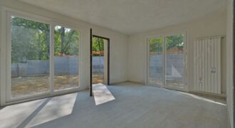 OCCASIONE NUOVA COSTRUZIONE DUPLEX CON GIARDINO E BOX