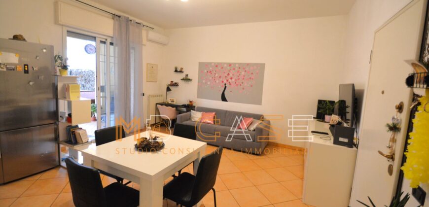Grazioso TRILOCALE con CORTE PRIVATA150mq – Albenga