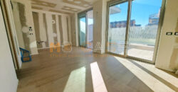 PRESTIGIOSO TRILOCALE DUPLEX NUOVO con PISCINA