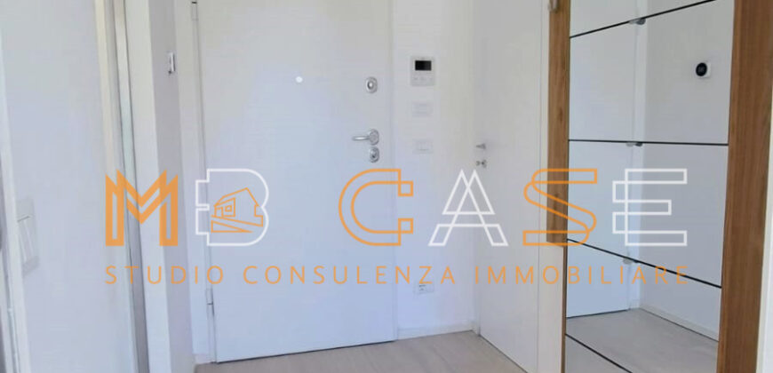 PRESTIGIOSO TRILOCALE DUPLEX NUOVO ARREDATO con PISCINA