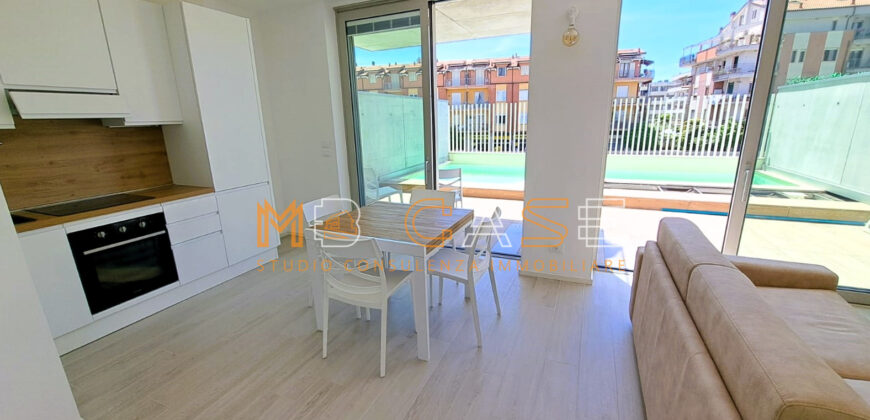 PRESTIGIOSO TRILOCALE DUPLEX NUOVO ARREDATO con PISCINA