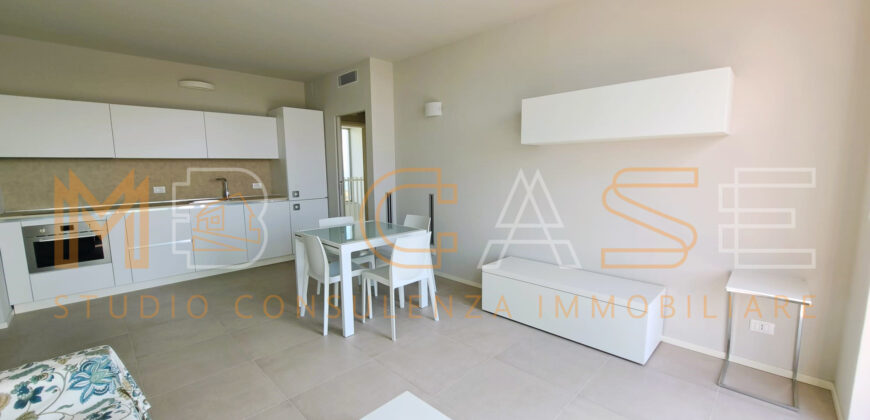 Attico Nuovo Vista Mare – Classe A+++, Terrazzo, Solarium e Box – Albenga