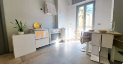 TRILOCALE RISTRUTTURATO 50 MT. MARE