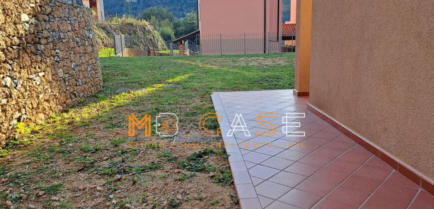 1VILLA A SCHIERA CON GIARDINO NUOVA IN CLASSE A