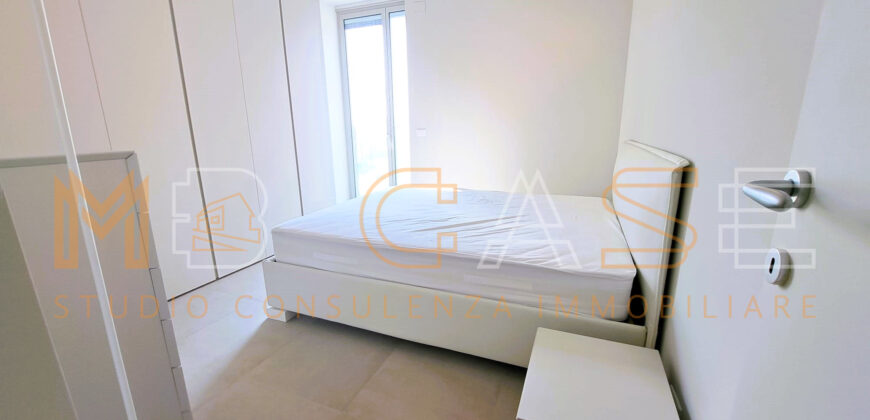 Attico Nuovo Vista Mare – Classe A+++, Terrazzo, Solarium e Box – Albenga