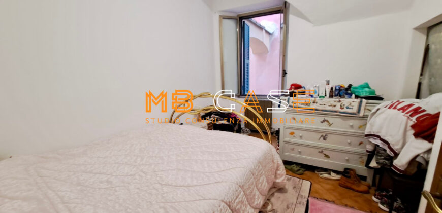 Vendita CARATTERISTICO  Appartamento con TERRAZZO e Volte Storiche Centro Storico