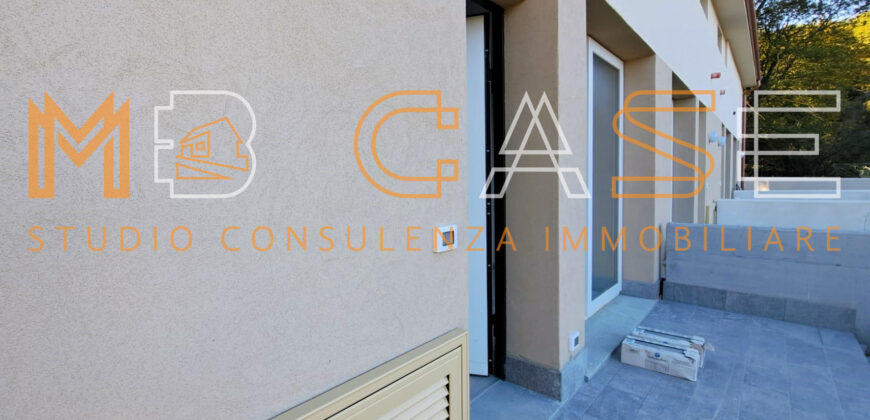 OCCASIONE NUOVA COSTRUZIONE DUPLEX CON GIARDINO E BOX