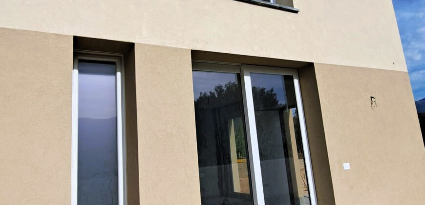 OCCASIONE NUOVA COSTRUZIONE DUPLEX CON GIARDINO E BOX