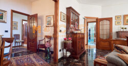 Splendido Appartamento 50 Mt.  Mare – 143 mq, Ultimo Piano con Ascensore