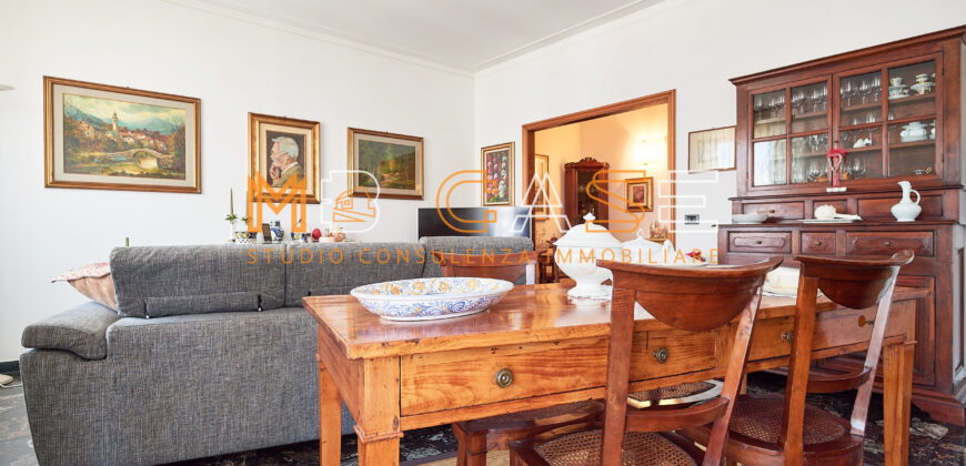 Splendido Appartamento 50 Mt.  Mare – 143 mq, Ultimo Piano con Ascensore