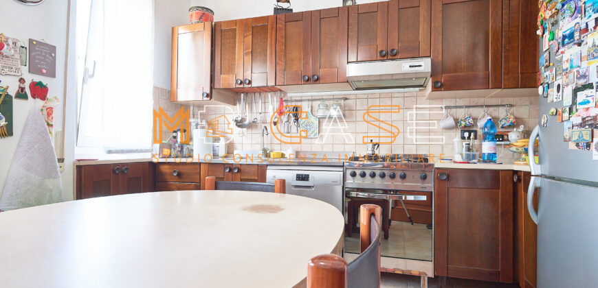 Splendido Appartamento 50 Mt.  Mare – 143 mq, Ultimo Piano con Ascensore