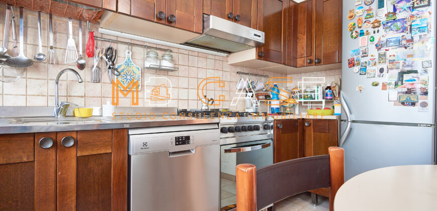 Splendido Appartamento 50 Mt.  Mare – 143 mq, Ultimo Piano con Ascensore