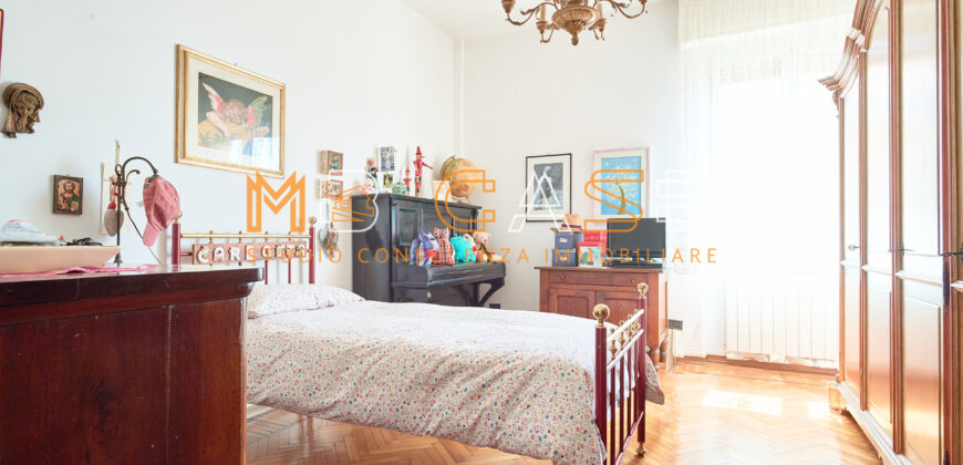 Splendido Appartamento 50 Mt.  Mare – 143 mq, Ultimo Piano con Ascensore