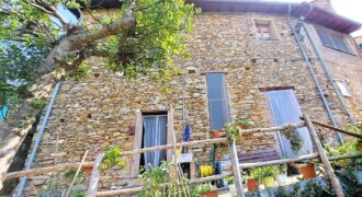 Rustico in pietra nel cuore di Castelli – Garlenda