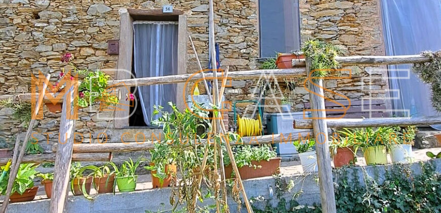 Rustico in pietra nel cuore di Castelli – Garlenda
