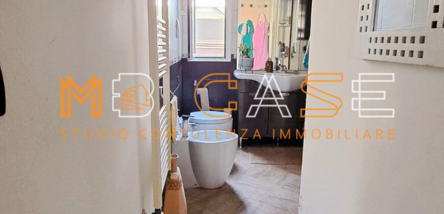 Trilocale Pari al Nuovo con Giardino Privato, Box e 7 Posti Auto – Coste di Leca (Albenga)