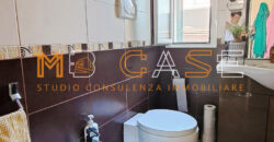 Trilocale Pari al Nuovo con Giardino Privato, Box e 7 Posti Auto – Coste di Leca (Albenga)