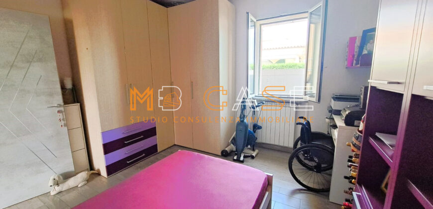 Trilocale Pari al Nuovo con Giardino Privato, Box e 7 Posti Auto – Coste di Leca (Albenga)