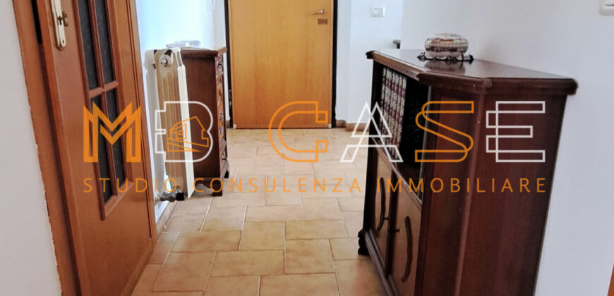 Ampio Plurilocale con Vista Mare e Doppia Esposizione – Ultimo Piano con Ascensore, Albenga