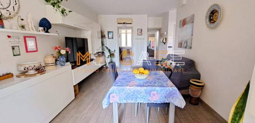 Trilocale Pari al Nuovo con Giardino Privato, Box e 7 Posti Auto – Coste di Leca (Albenga)