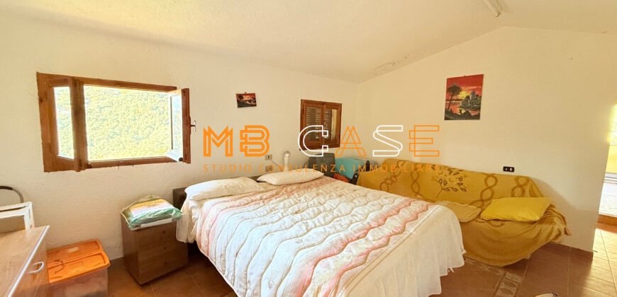 Cascina in Vendita nell’Entroterra Ligure – Casanova Lerrone (SV)