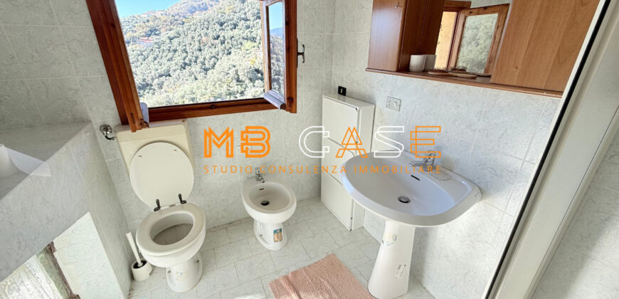 Cascina in Vendita nell’Entroterra Ligure – Casanova Lerrone (SV)