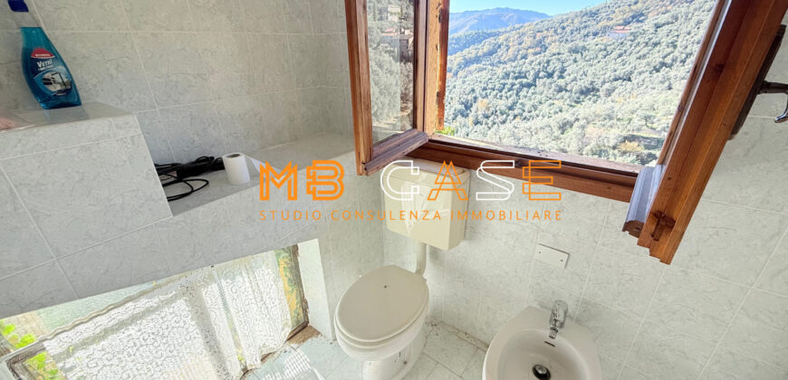 Cascina in Vendita nell’Entroterra Ligure – Casanova Lerrone (SV)