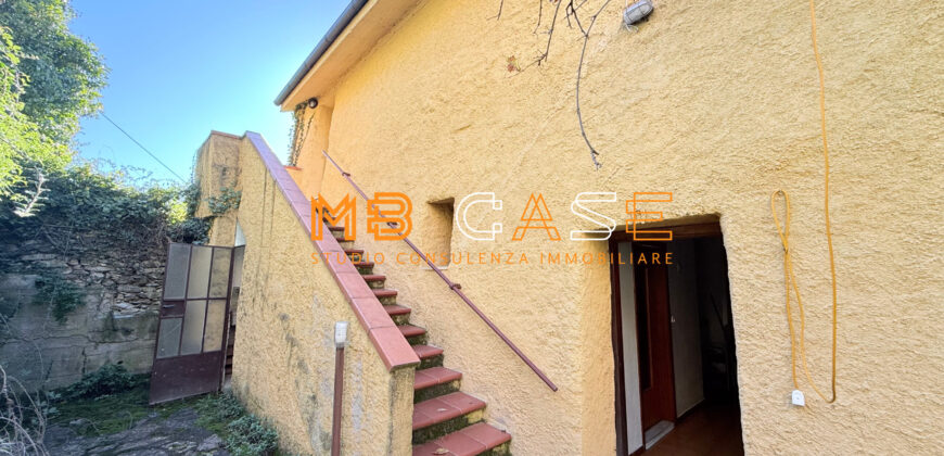 Cascina in Vendita nell’Entroterra Ligure – Casanova Lerrone (SV)