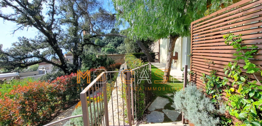 🏡 SPENDIDO TRILOCALE ANGOLARE CON GIARDINO PRIVATO – CASTELLO BORELLI, BORGHETTO SANTO SPIRITO