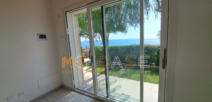 🏡 SPENDIDO TRILOCALE ANGOLARE CON GIARDINO PRIVATO – CASTELLO BORELLI, BORGHETTO SANTO SPIRITO