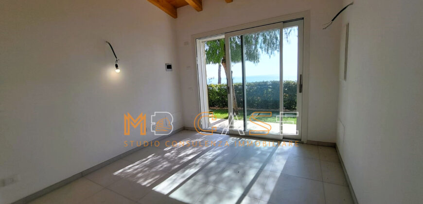 🏡 SPENDIDO TRILOCALE ANGOLARE CON GIARDINO PRIVATO – CASTELLO BORELLI, BORGHETTO SANTO SPIRITO