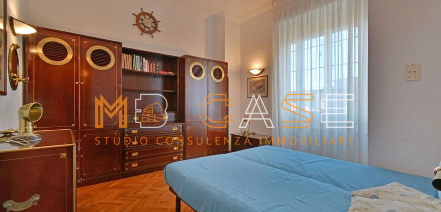 Splendido Attico di Prestigio in Centro ad Albenga