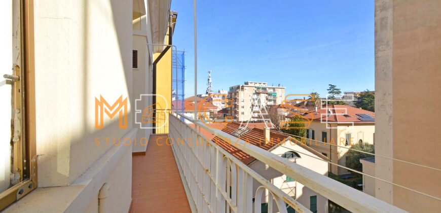 Splendido Attico di Prestigio in Centro ad Albenga