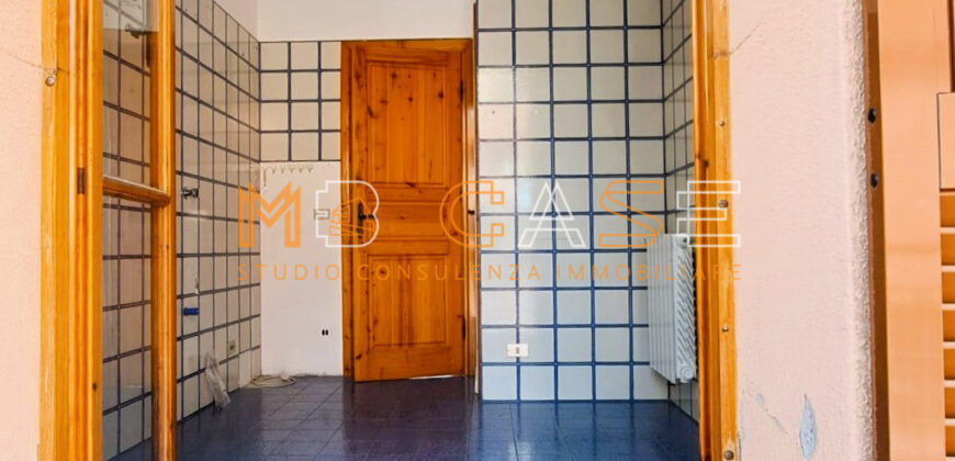 Luminoso Appartamento Quadrilocale con Vista Mare – Moglio, Alassio